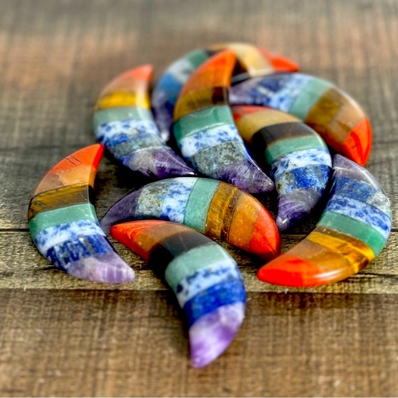 7 Chakras 🌙 Moon Healing Stone - One Stone Each - Picture 4 of 8